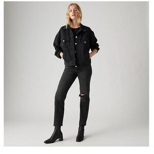 NWT Levi’s Wedgie Straight Fit Jeans